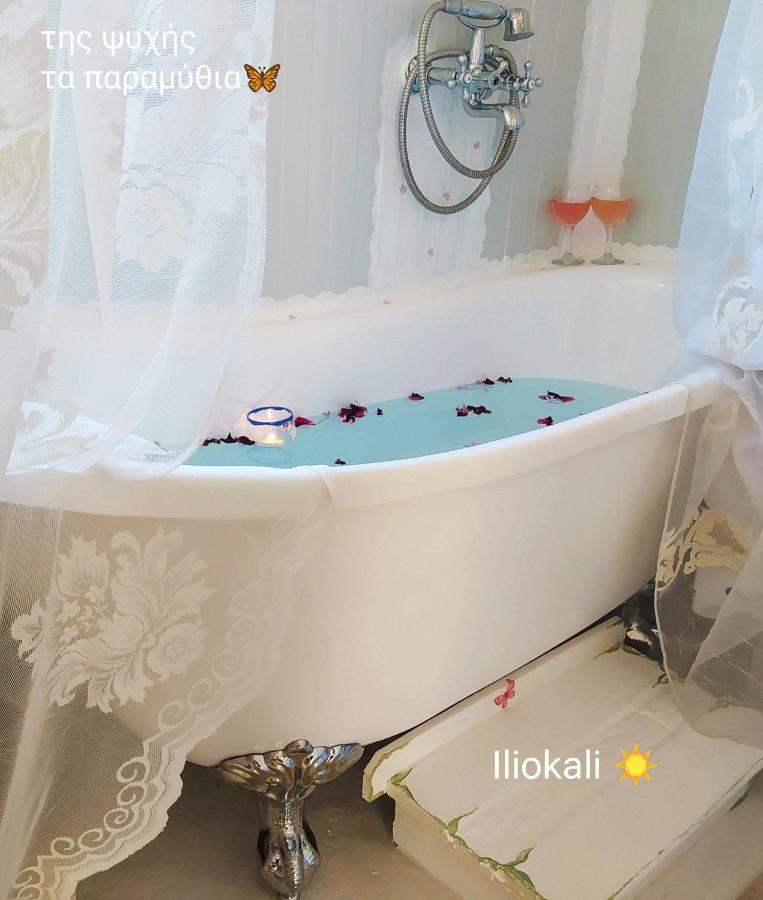 Bungalows With Private Pools "Tales Of The Soul - Της Ψυχής Τα Παραμύθια" Anemochori Bagian luar foto